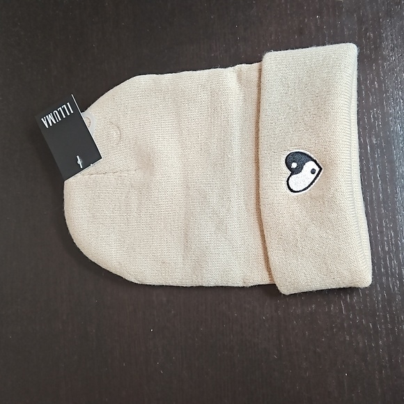 Illuma beanie - Picture 1 of 5